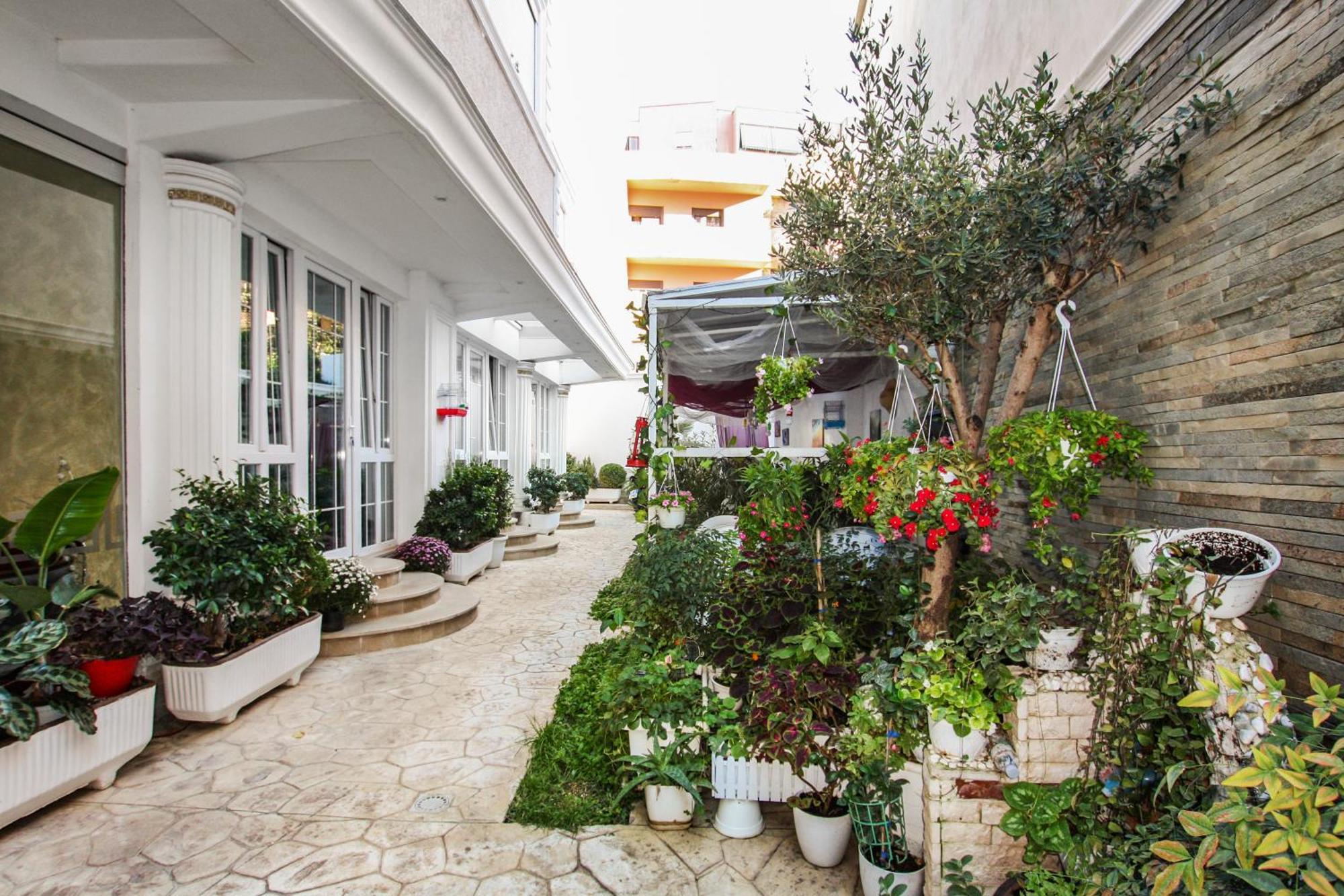 Rezidence Tredi City Center Tirana Exterior foto